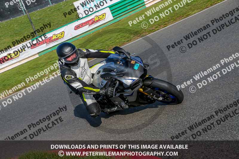 PJM Wedding Photography;enduro digital images;event digital images;eventdigitalimages;mallory park;mallory park photographs;mallory park trackday;mallory park trackday photographs;no limits trackdays;peter wileman photography;racing digital images;trackday digital images;trackday photos